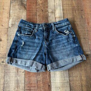 Silver Jeans Co. Women's Size 26 Boyfriend Short 4.5" Cuffed in Medium Blue